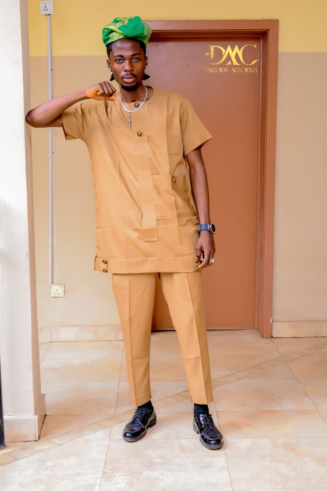 Copyright www.LoicPhoto.com